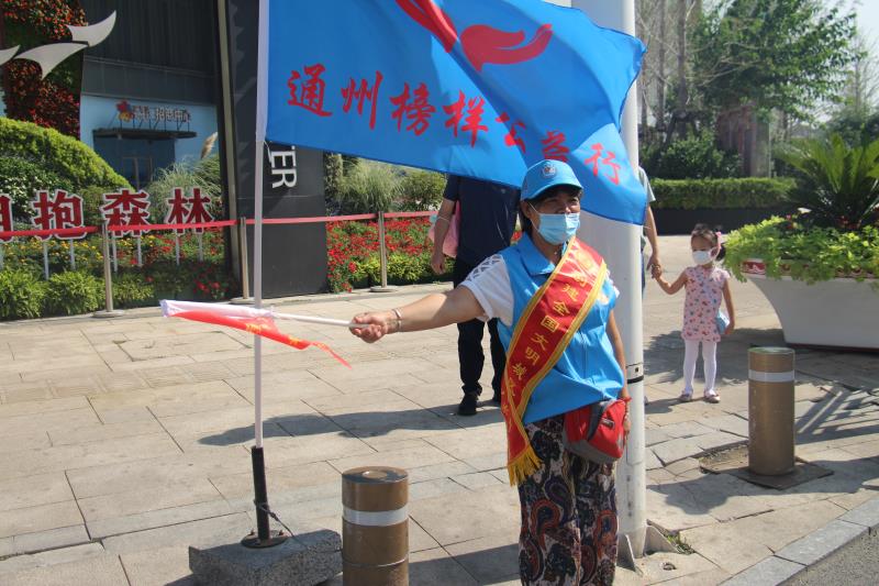 <strong>嗯老头跟老太太的光腚大片在线观看</strong>